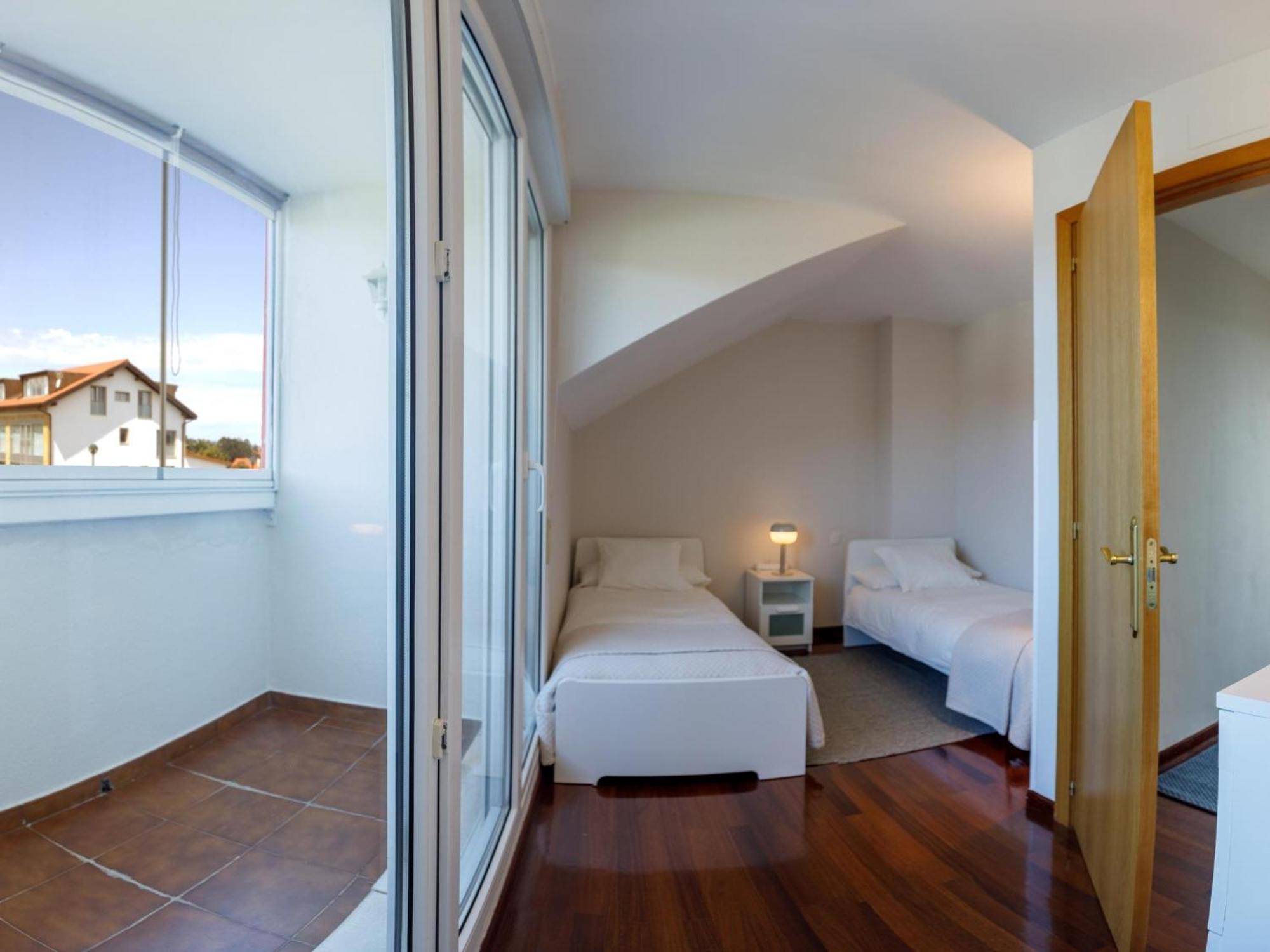 Apartamento Los Laureles Miengo Ngoại thất bức ảnh